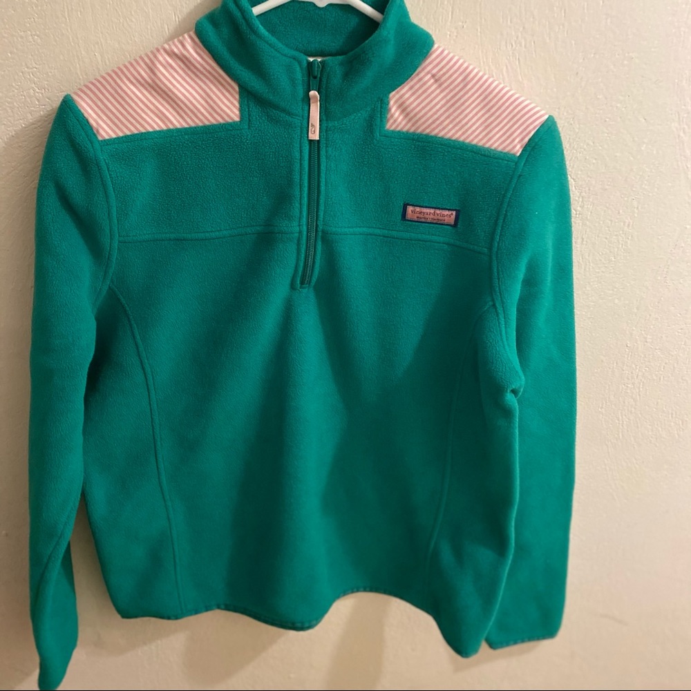Vineyard Vines quarter zip fleece